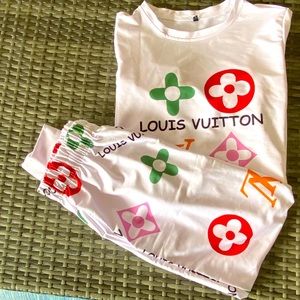 New never used sweat suit